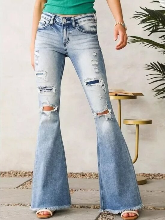 KanCan Denim - KanCan Women's Mid Rise Super Flare Distressed Jeans in Lightwash Blue Size 29T